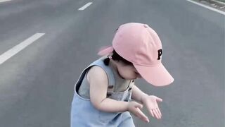 BABY QUEEN 17 #kids #funny #dance #viral