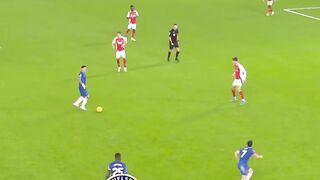 Pure football passion in every second! ⚽???? Subscribe now and never miss the next insane Premier League moment. Join the winning team today!