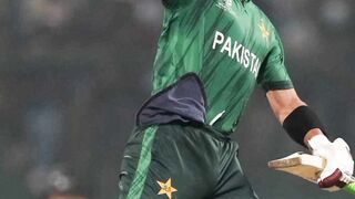 Pakistan Win Thriller but Miss Semi-Finals | Farhan Century & Fakhar Storm