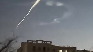 Iranian New Fatah Hypersonic Missile Has Launched Towards Israel