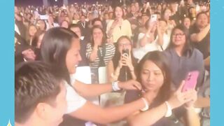 lama kali kak tutup mukanya ????