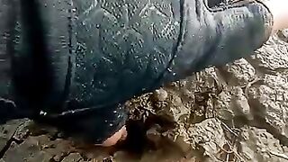 Looking for fish or eel... Thanks for watching..!!