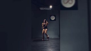 Indian Girl Dishita Dhanuka Dance 2