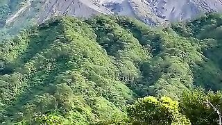 Bukit Klangon menyuguhkan keindahan panorama Alam Gunung Merapi Glagaharjo, Cangkringan, Kabupaten Sleman, Daerah Istimewa Yogyakarta