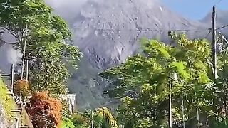 Destinasi wisata Deles Indah menawarkan pemandangan
