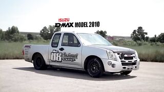 Porsche Taycan Turbo S vs. a 750-horsepower modified pickup truck