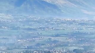 The rural feel feels so cool with beautiful mountain views ????????