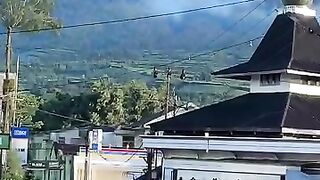 Suasana pagi hari di salah satu desa dengan pemandangan terindah di Wonosobo