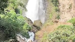 Luar biasa indah, air terjun Curug Telu di Kendal Jawa Tengah