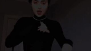 just amajin dance black queen