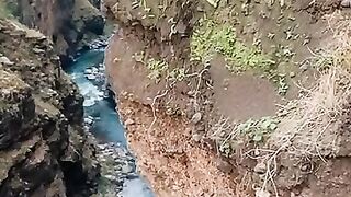 everywhere there is ????????  #jump #rockclimbing #manamanaada #funny #video @sorotan