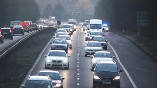 Travelpro - traffic flow in the highway | Trending HD Video