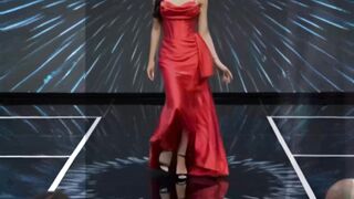 RED HOT The Dress That Stopped Fashion Week ????????  StyleSteps Official