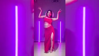 Indian Girl Priyanka Bysack Dance 2