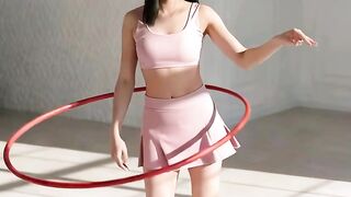 Girando o Bambolê com Estilo - Vídeo de 20 Segundos