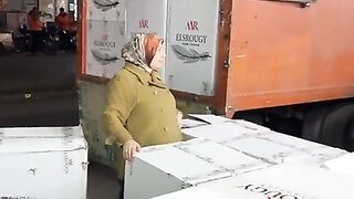 السروجي الراعي الرسمي لمهرجان العروسة في لولا اليكس S