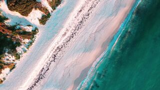 travelite - id | Trending HD Video 128