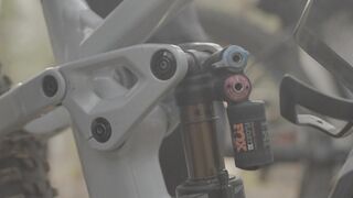 Funnyfuzzy - mountain bike suspension close up in action | Trending HD Video