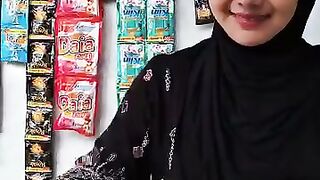 Kayaknya cemburu deh #komedisuamiistri #komedikocak #pasutri #reels