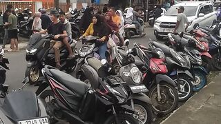 Parkiran Rame banget