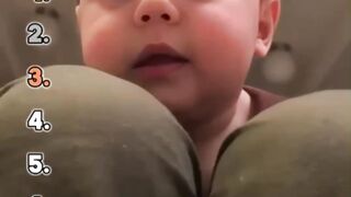 วิดีโอตลกปฏิกิริยาของเด็กทารก