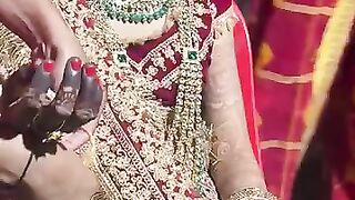 Dehati ladki ko kiya mekup