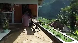 Drinking coffee while warming up in the beautiful morning sunlight #natural #morningvibes #beutifulview #rurallife #villageview