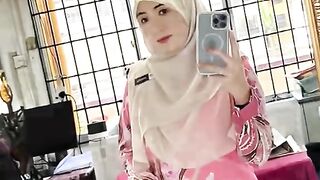Elegant Mirror Selfie