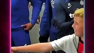 Pemain & Anak-anak Maskot ???? 2