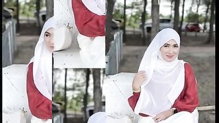 Elegance in Simplicity: A Stunning Hijab Moments