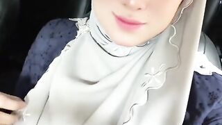 Unveiling Elegance: A Stunning Hijab Tutorial