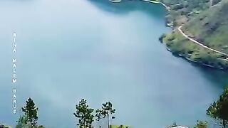 ✨???? Danau Toba nggak pernah gagal bikin takjub.  #danautoba #sippan #danautobaview