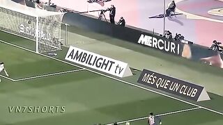 GOAL SENSATION: Lamine Yamal Stuns the Crowd with Incredible Skills!