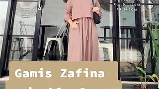Discover the Elegance of Zafina Dress: Crinkle Fabric & Modern Design