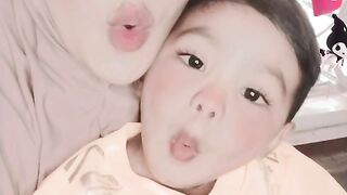 Cuteness Overload: Mommy and Me Selfie Goals!