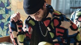 Notes on Being a Man - a man dancing hip hop | Trending HD Video