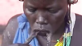 African tribe insert lip plate
