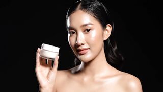 The Shy Snow Woman and the Cursed Ring - id | Trending HD Video 66