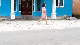 Bocil berbelanja