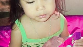 I’ll eat a snack first. ????