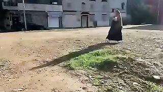 A shy cat at first, but happy in the end