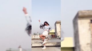 Indian Girl Soumya Bisht Dance 2