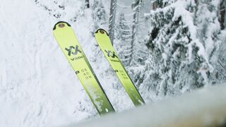 Winter Coat - winter snowboarding in the mountains 4 | Trending HD Video
