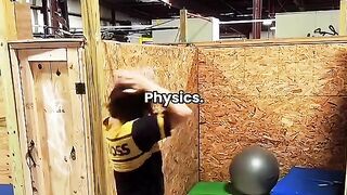 Professeur de physique Sigma, illusion de physique 83