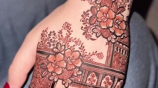 Henna 3