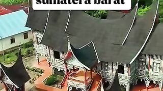 Istana silindung bulan tanah datar Sumatera Barat