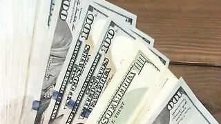 MAKE IT RAIN FULL OF BENJAMIN'S