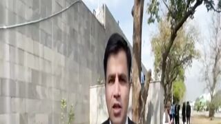 Imran Khan's Lawyer Naeem Panjuta Media Talk