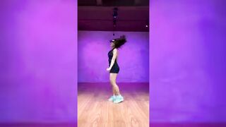 Indian Girl Bhumi Asnani Dance 11