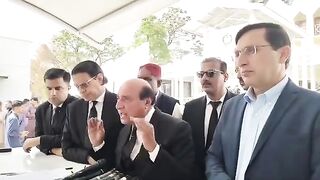 Breaking News: Imran Khan's important case hearing completes, courtroom big news, Latif Khosa made victory sign